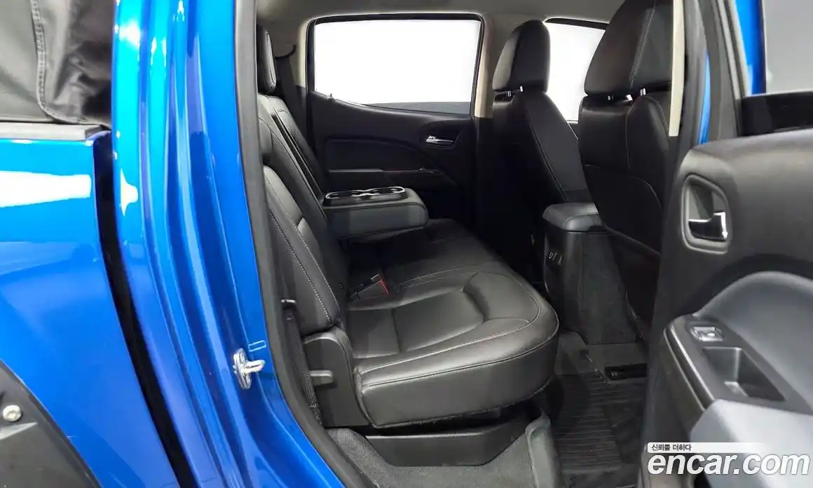 Chevrolet Colorado 2022 3.6 автомат (гидро), фото 17