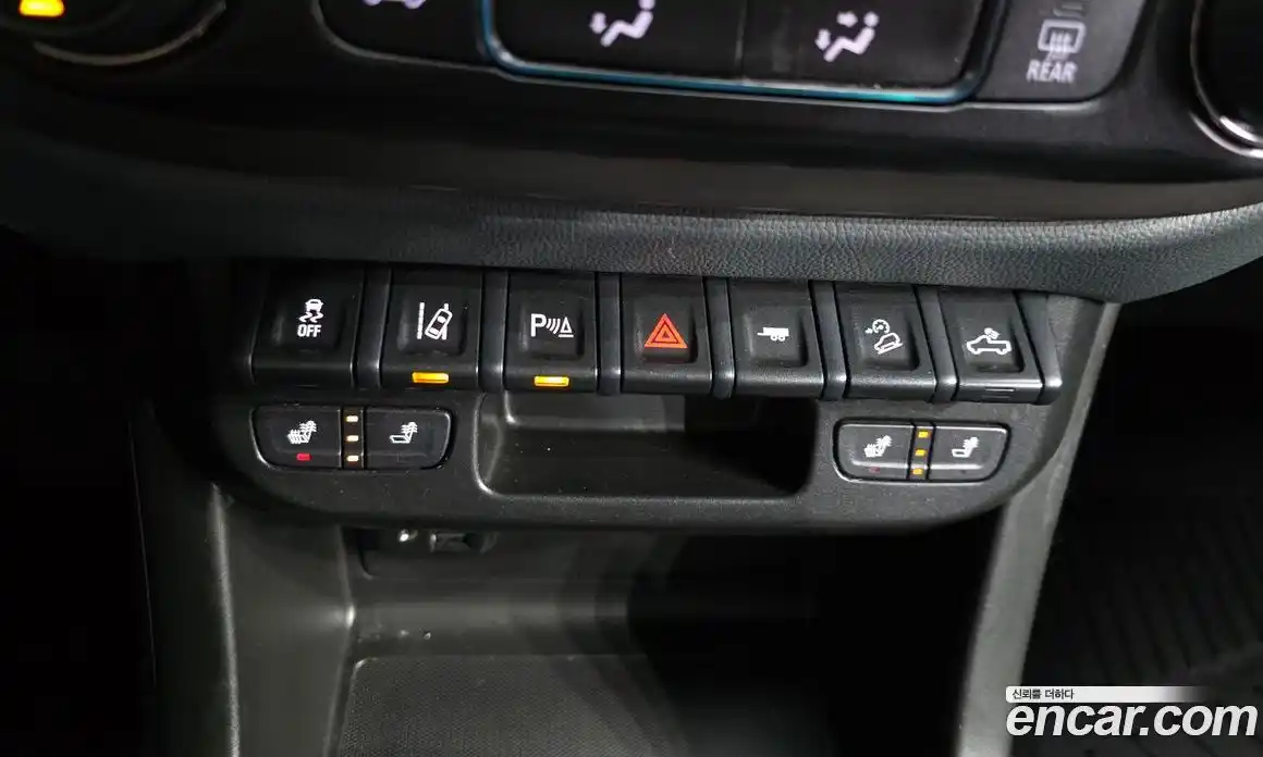 Chevrolet Colorado 2022 3.6 автомат (гидро), фото 31
