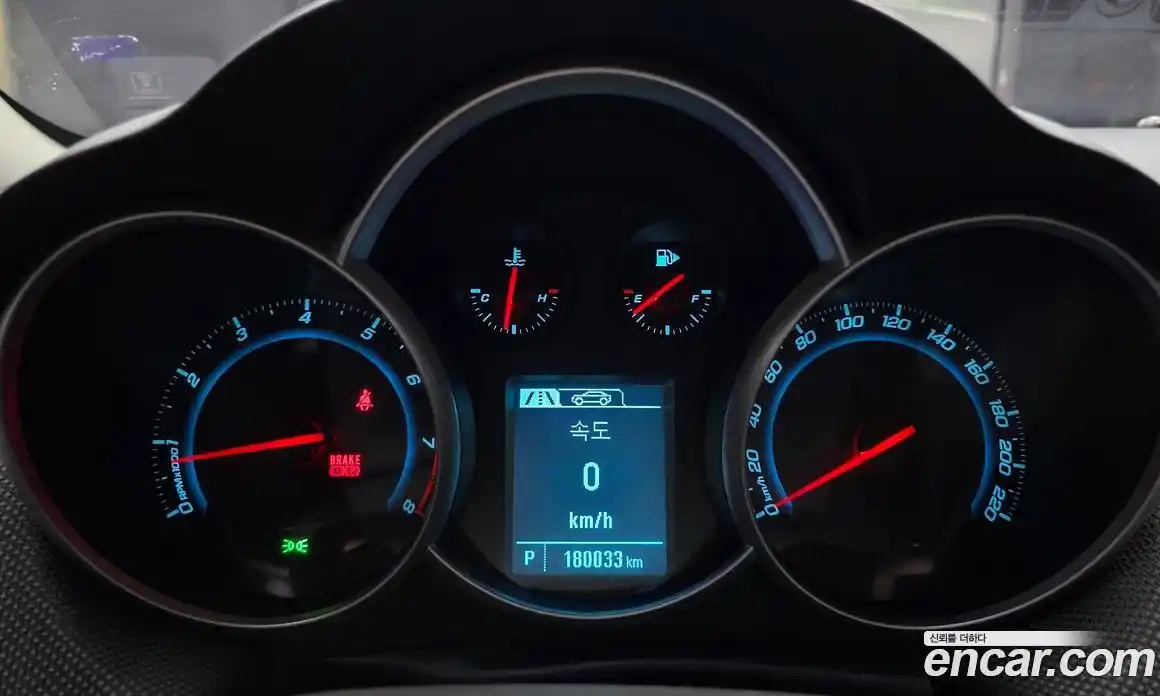 Chevrolet Cruze 2015 1.8 автомат (гидро), фото 8