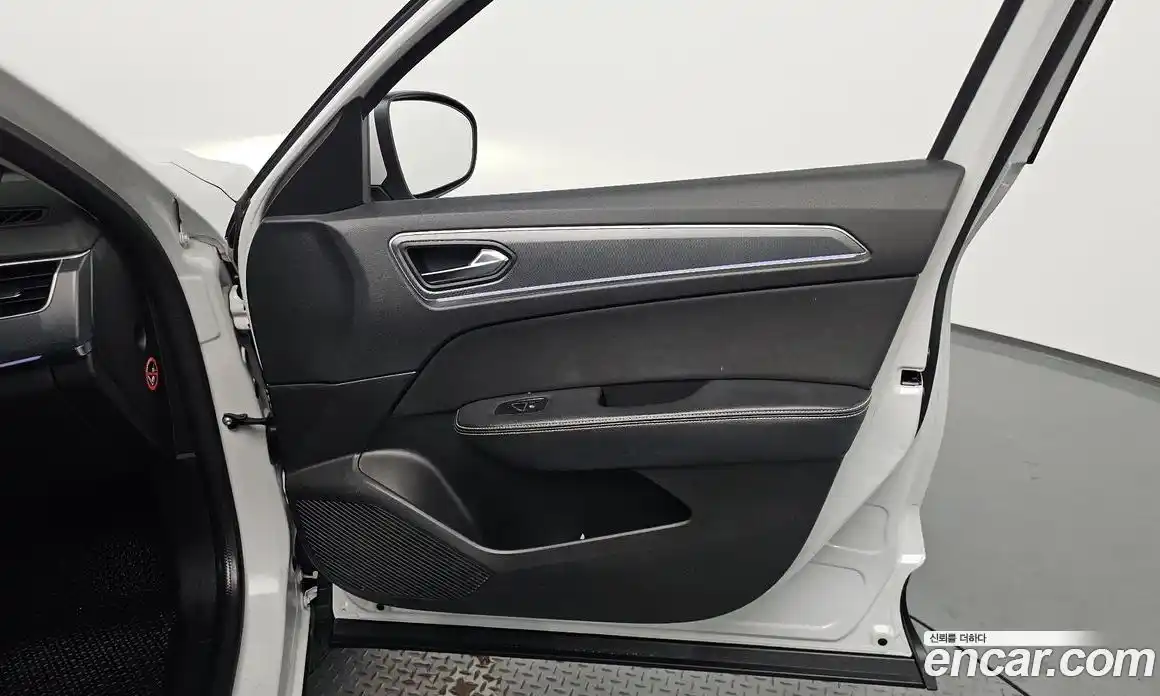 Renault XM3 2021 1.6 гидро, фото 13