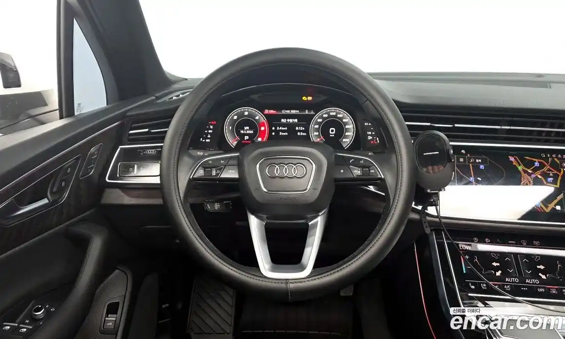 Audi Q7 2021 3.0 автомат (гидро), фото 18