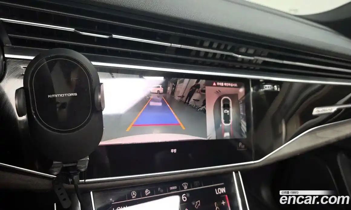 Audi Q7 2021 3.0 автомат (гидро), фото 20