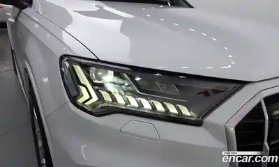 Audi Q7 2021 3.0 автомат (гидро), миниатюра 8
