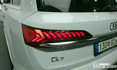 Audi Q7 2021 3.0 автомат (гидро), миниатюра 9
