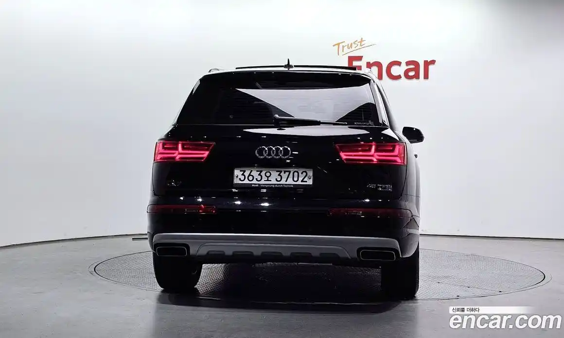 Audi Q7 2019 2.0 автомат (гидро), фото 4