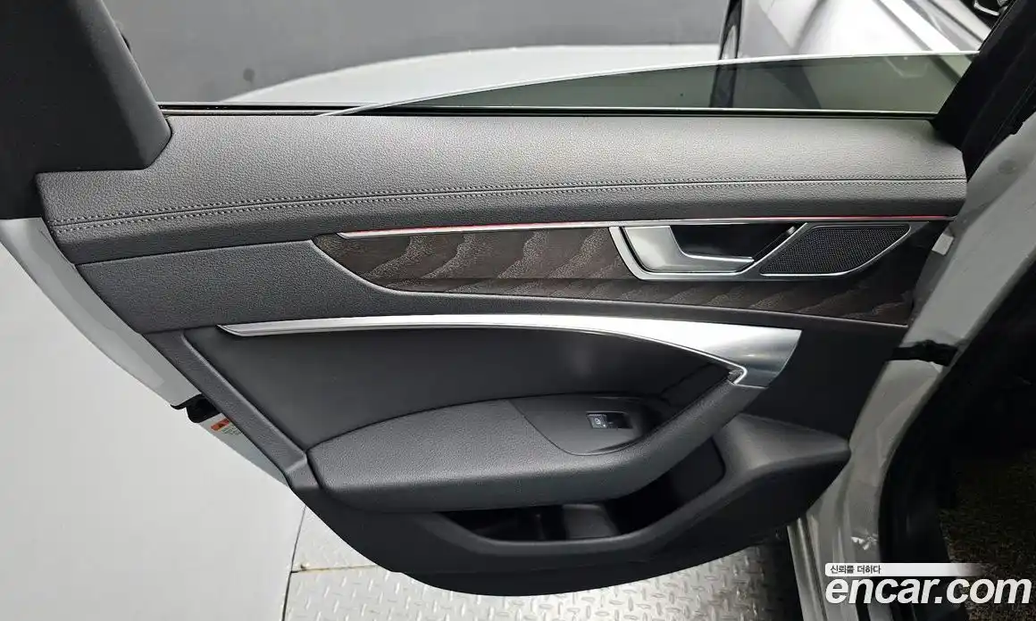 Audi A6 2021 2.0 автомат (гидро), фото 15