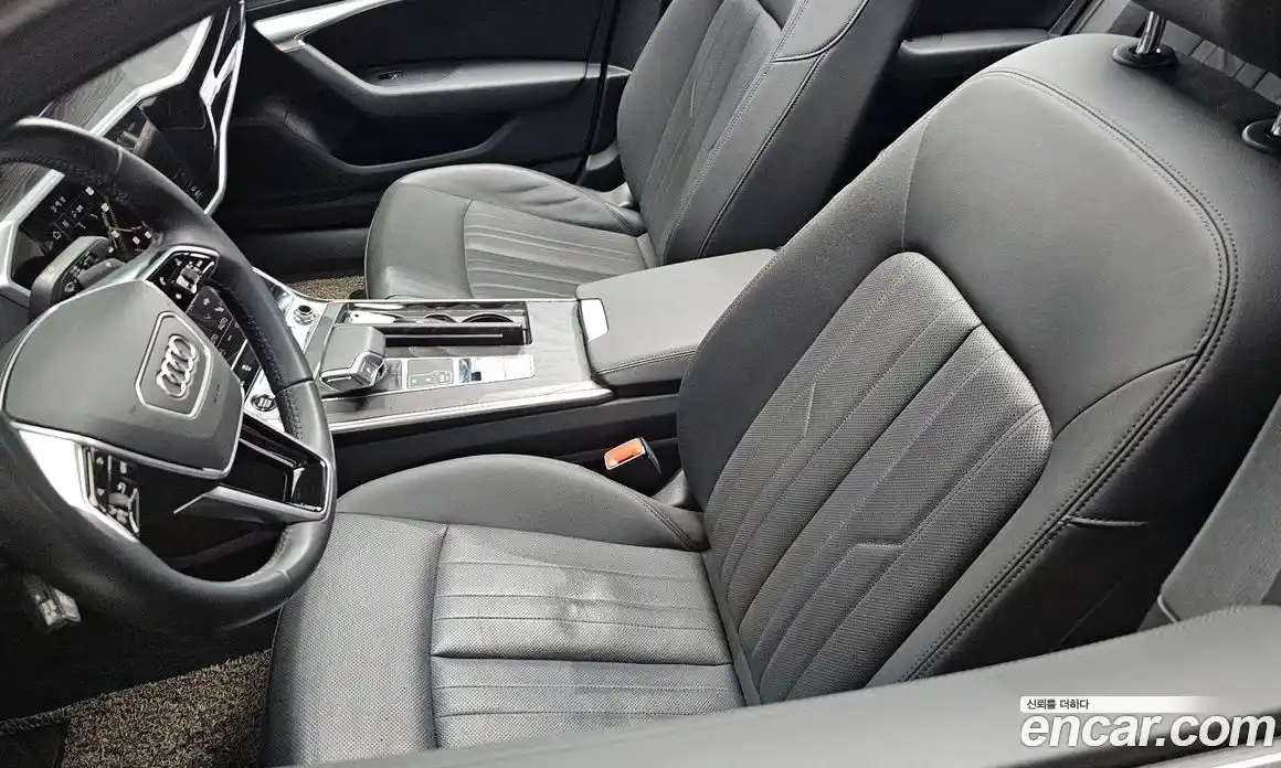 Audi A6 2021 2.0 автомат (гидро), фото 29