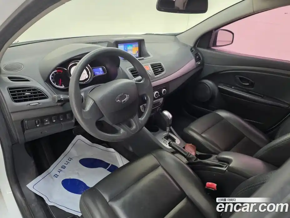 Renault SM3 2018 1.6 гидро, фото 11