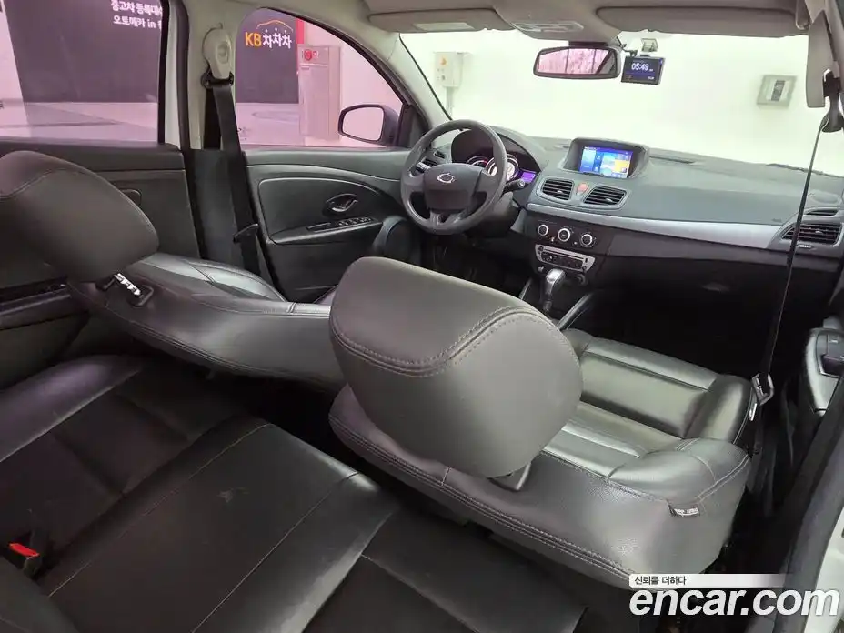 Renault SM3 2018 1.6 гидро, фото 14