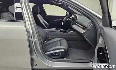 BMW 5 серия 2025 2.0 автомат (гидро), миниатюра 11