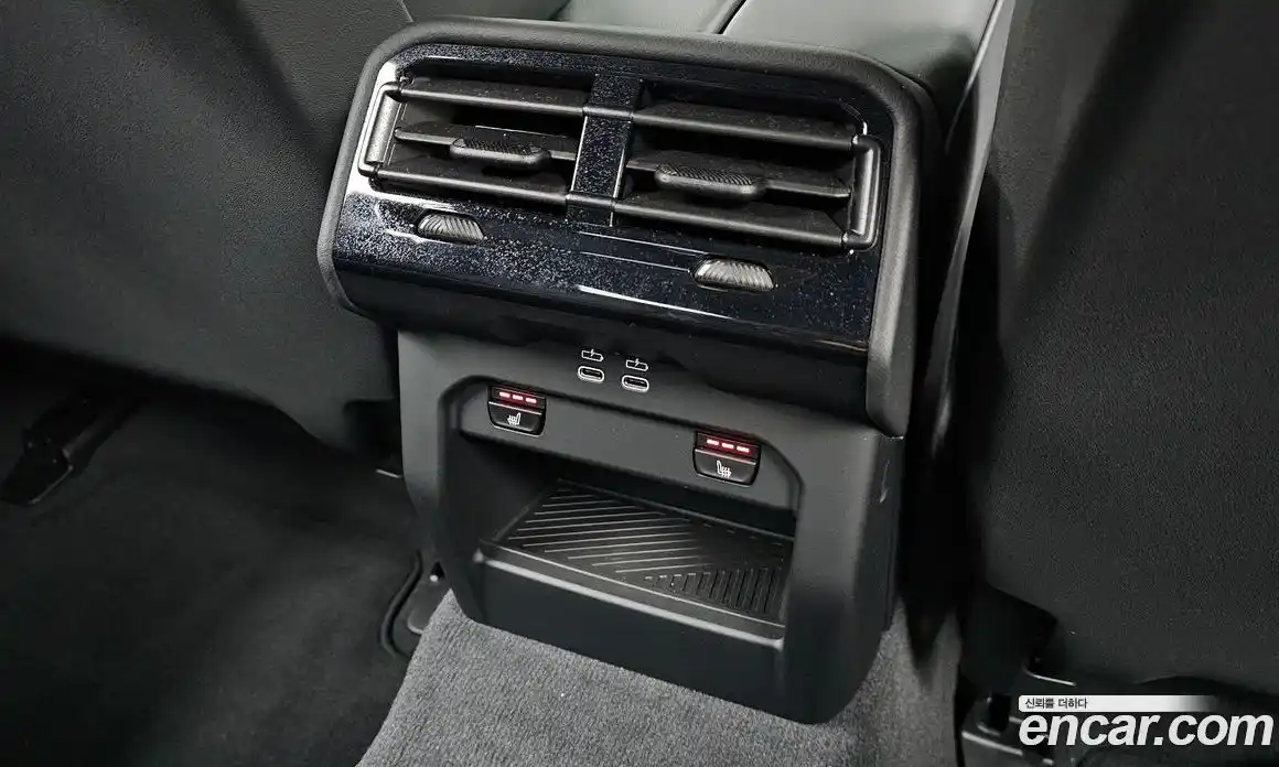 BMW 5 серия 2025 2.0 автомат (гидро), фото 18