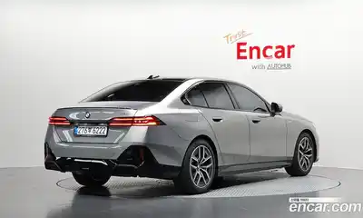 BMW 5 серия 2025 2.0 автомат (гидро), миниатюра 2