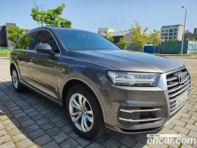 Audi Q7 2019 2.0 автомат (гидро), миниатюра 2