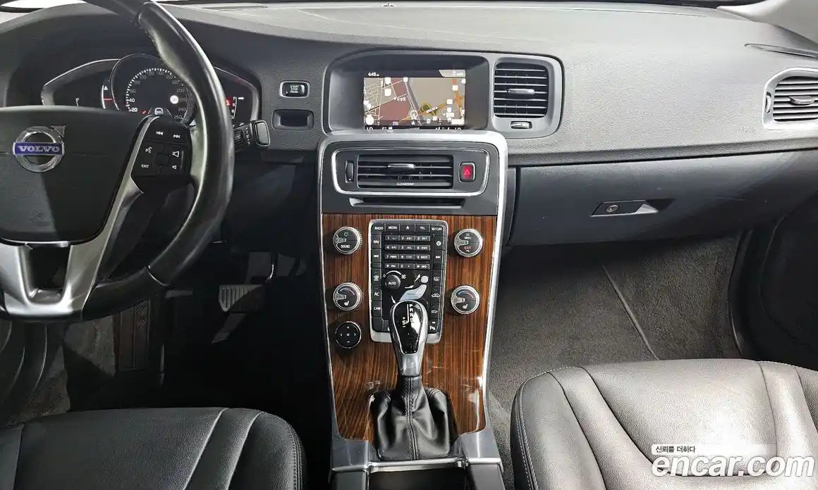 Volvo S60 2018 2.0 автомат (гидро), фото 19
