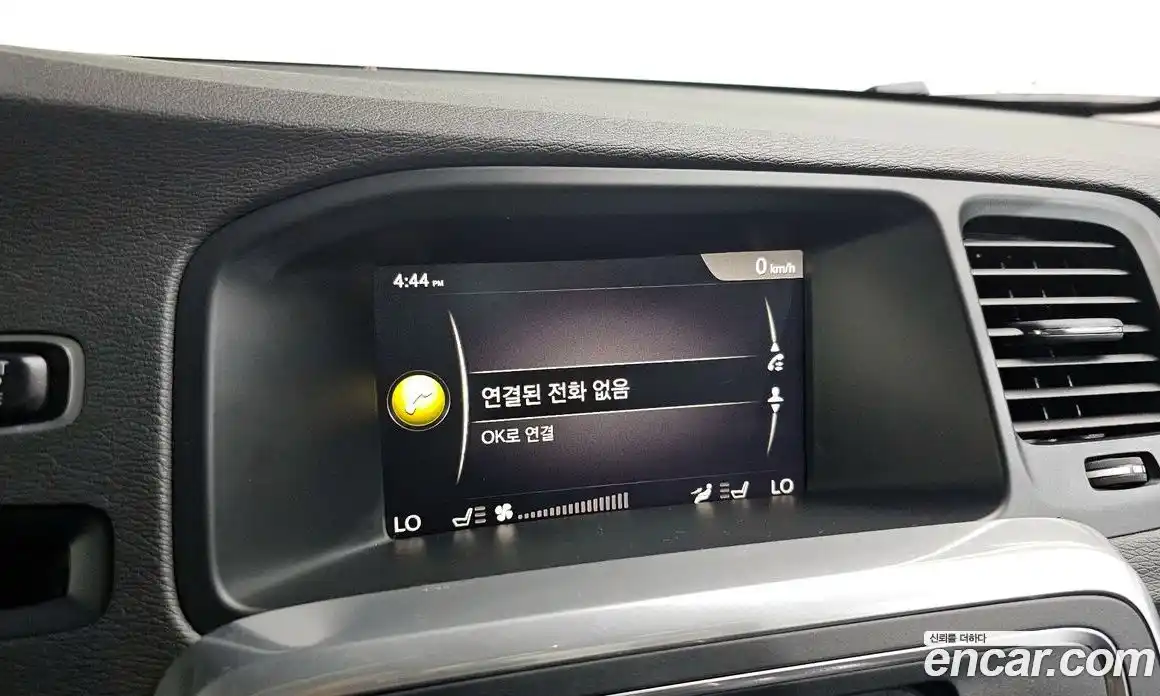 Volvo S60 2018 2.0 автомат (гидро), фото 22
