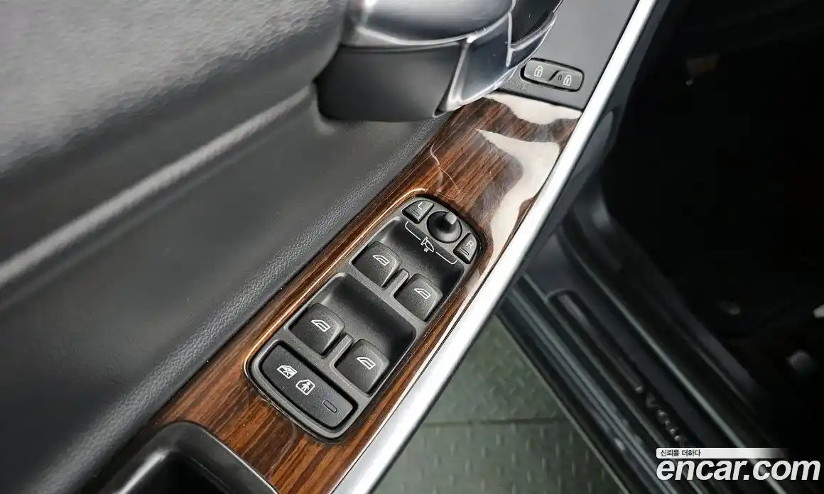 Volvo S60 2018 2.0 автомат (гидро), фото 29