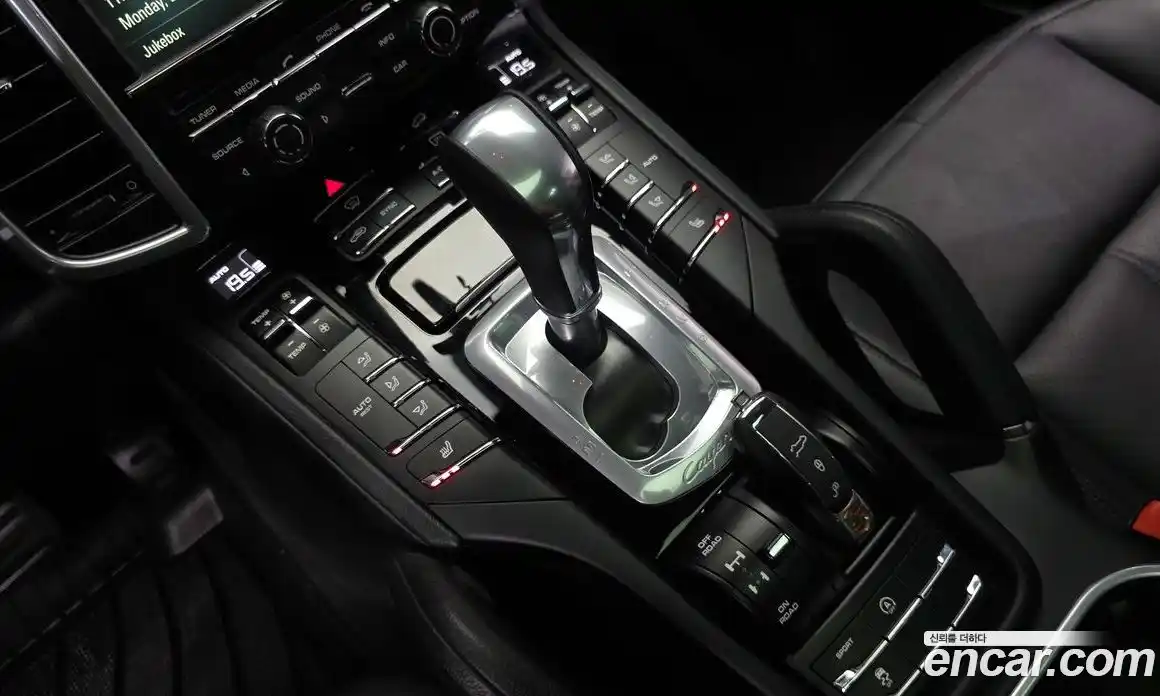 Porsche Cayenne 2016 3.0 автомат (гидро), фото 11