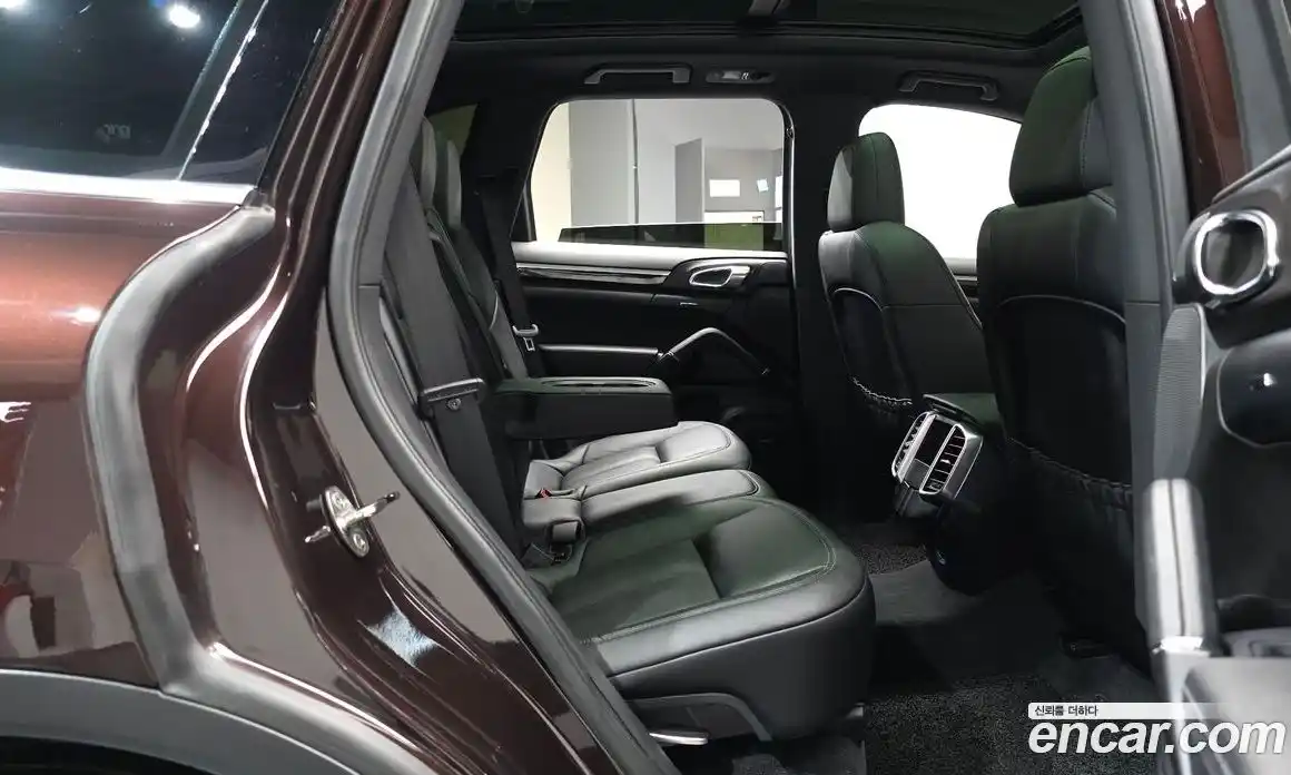 Porsche Cayenne 2016 3.0 автомат (гидро), фото 16