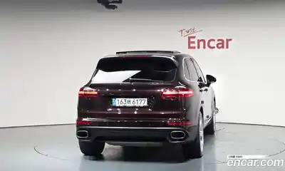 Porsche Cayenne 2016 3.0 автомат (гидро), миниатюра 3