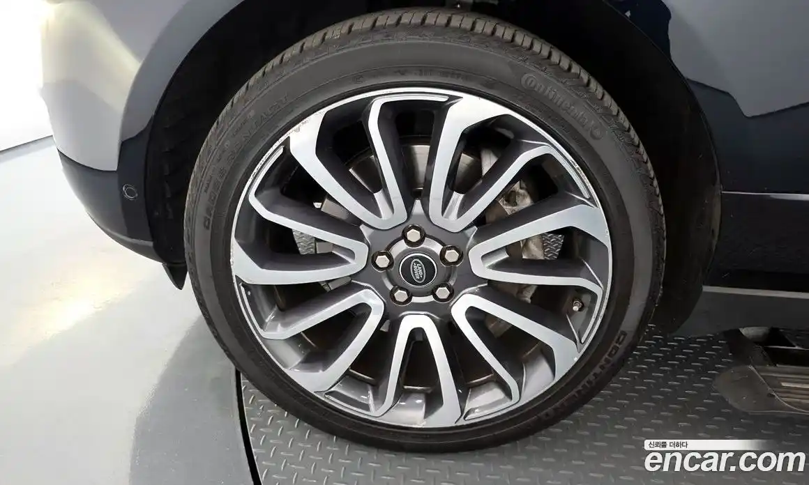 Land Rover Range Rover 2015 5.0 автомат (гидро), фото 5