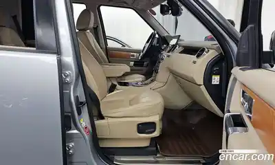 Land Rover Discovery 2012 3.0 автомат (гидро), миниатюра 11