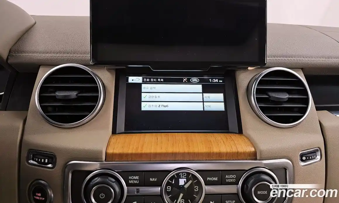 Land Rover Discovery 2012 3.0 автомат (гидро), фото 16