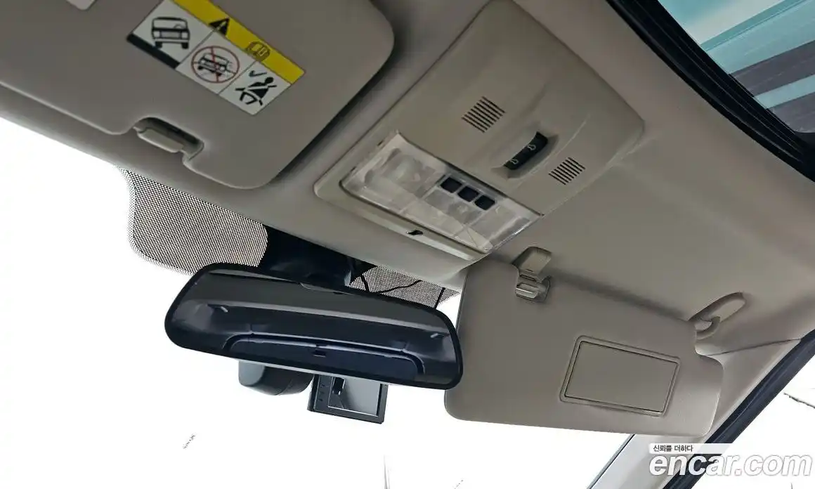 Land Rover Discovery 2012 3.0 автомат (гидро), фото 17