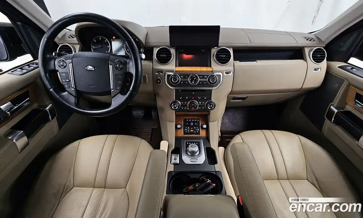 Land Rover Discovery 2012 3.0 автомат (гидро), фото 7