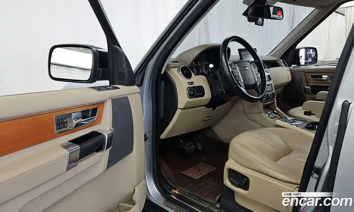 Land Rover Discovery 2012 3.0 автомат (гидро), фото 10