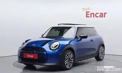 Mini Cooper, 2025, 4 214 км