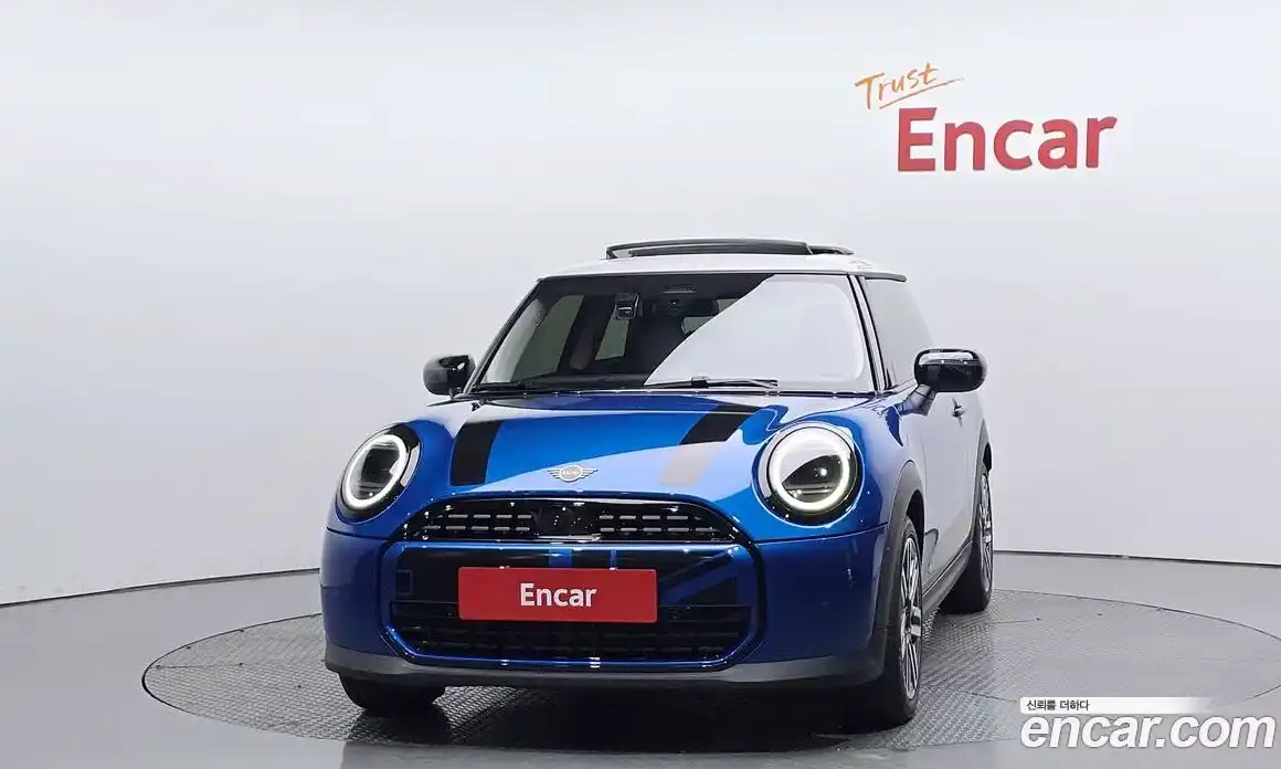 Mini Cooper 2025 2.0 автомат (гидро), фото 3