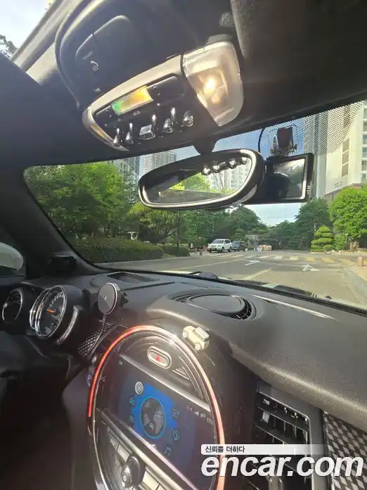 Mini Cooper Convertible 2019 2.0 автомат (гидро), фото 16