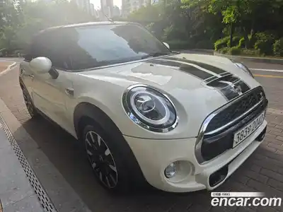 Mini Cooper Convertible 2019 2.0 автомат (гидро), миниатюра 2