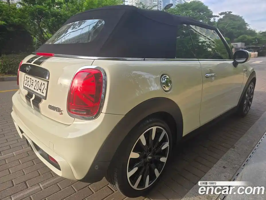 Mini Cooper Convertible 2019 2.0 автомат (гидро), фото 6