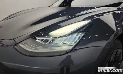 Tesla Model 3 2020 0.2 гидро, миниатюра 8