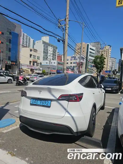 Tesla Model Y 2024 гидро, фото 2