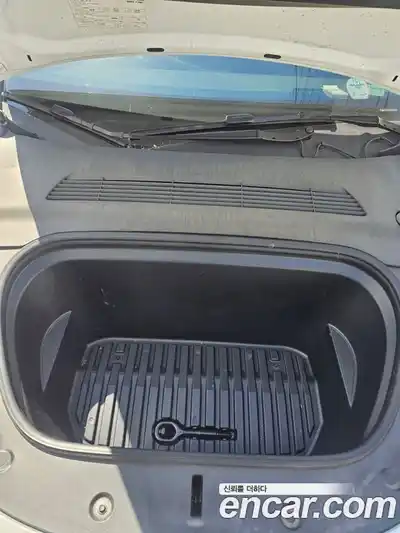 Tesla Model Y 2024 гидро, миниатюра 6