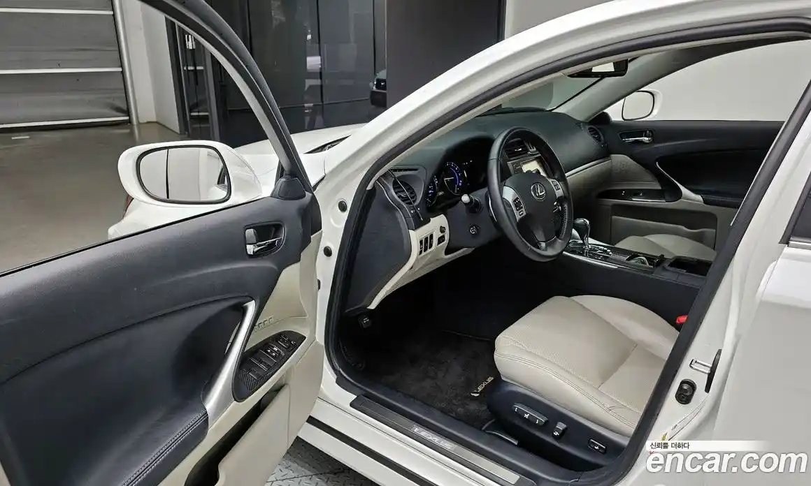 Lexus IS 2013 2.5 гидро, фото 10