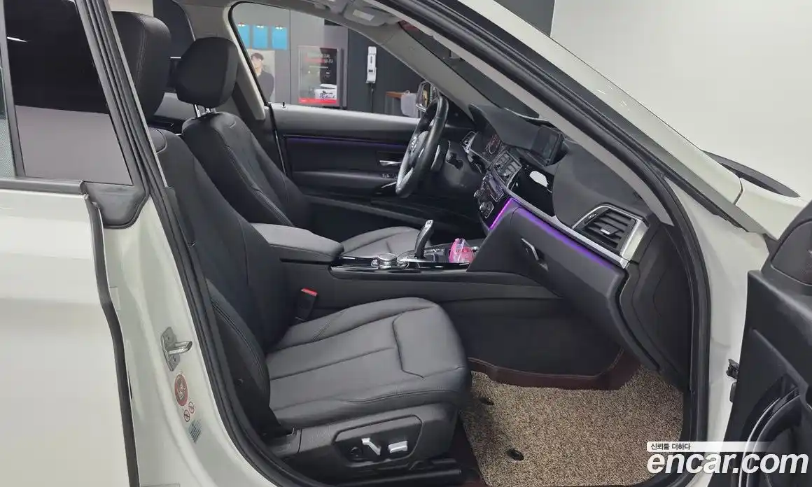BMW 3 серия 2017 2.0 автомат (гидро), фото 11