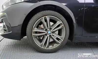 BMW 1 серия 2021 2.0 автомат (гидро), миниатюра 5