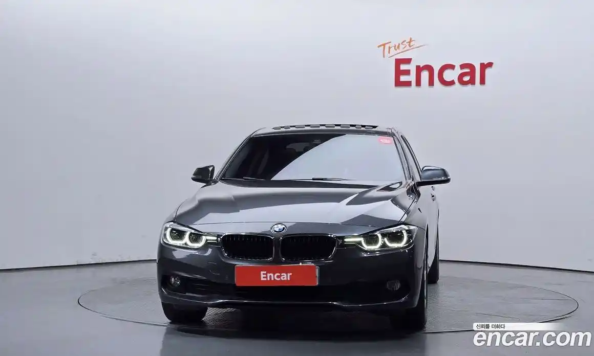 BMW 3 серия 2016 2.0 автомат (гидро), фото 3