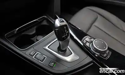 BMW 3 серия 2016 2.0 автомат (гидро), миниатюра 9