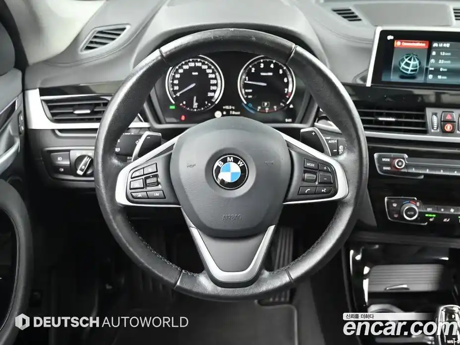 BMW X1 2022 2.0 автомат (гидро), фото 13