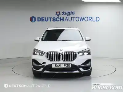 BMW X1 2022 2.0 автомат (гидро), миниатюра 3