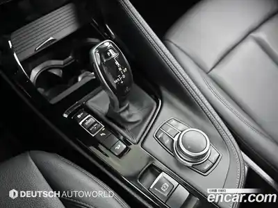 BMW X1 2022 2.0 автомат (гидро), миниатюра 9