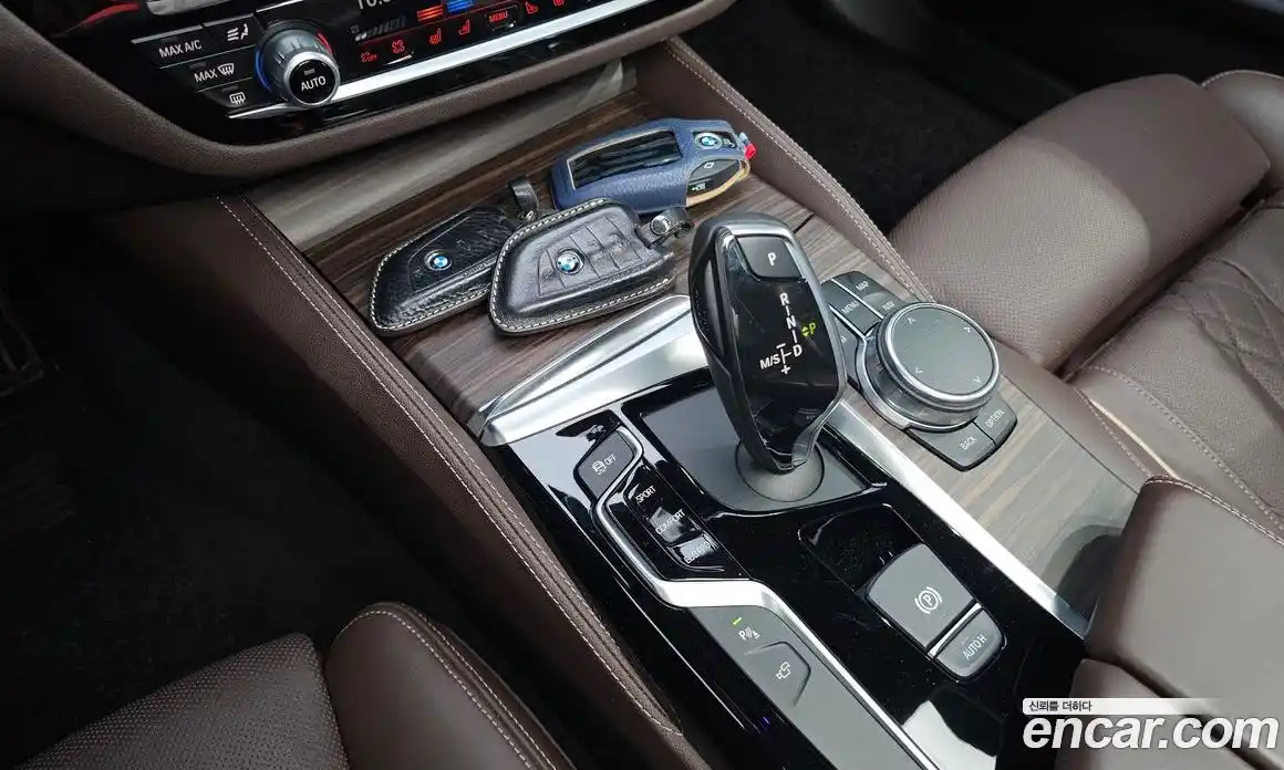 BMW 5 серия 2018 2.0 автомат (гидро), фото 11