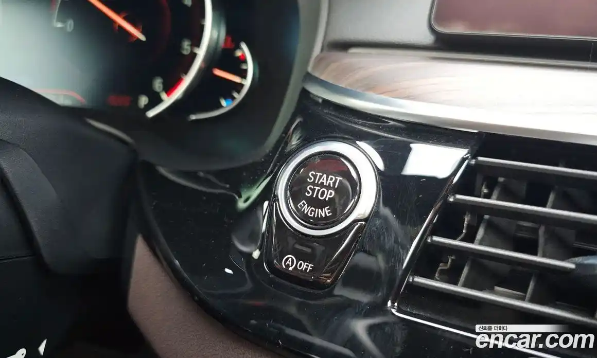 BMW 5 серия 2018 2.0 автомат (гидро), фото 27