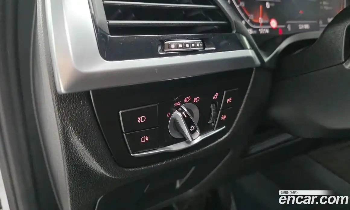 BMW X4 2020 2.0 автомат (гидро), фото 21