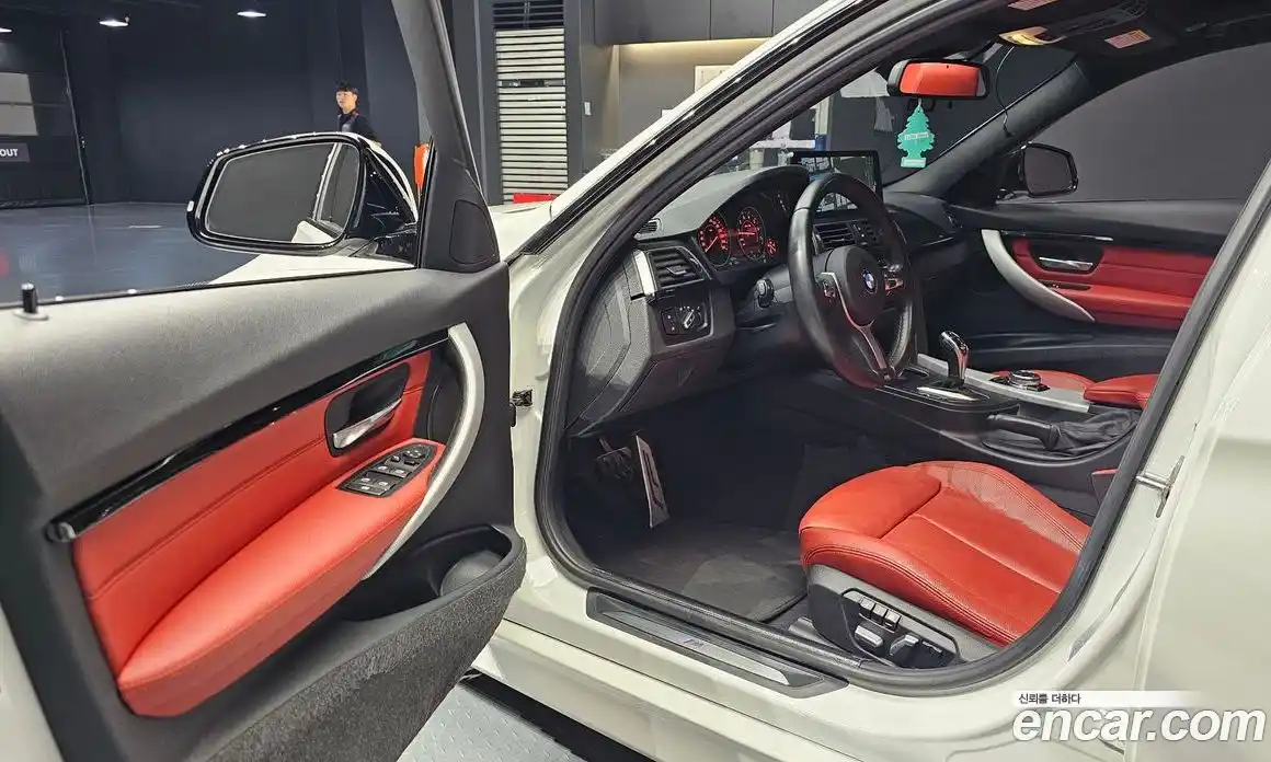 BMW 3 серия 2016 2.0 автомат (гидро), фото 10