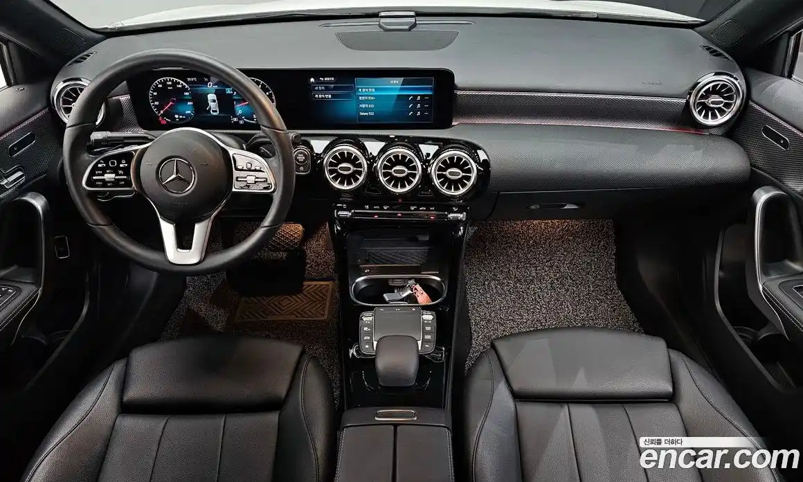Mercedes-Benz A-Class 2021 2.0 гидро, фото 10
